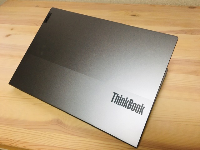 Lenovo ThinkBook 13s gen2の外観写真